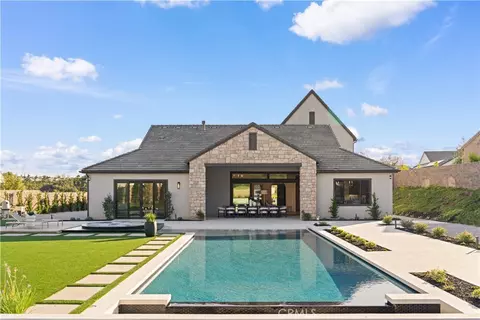 Exterior - 18472 Boulder Blf, Silverado, CA 92676 photo 16 of 23