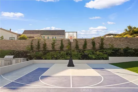 Exterior - 18472 Boulder Blf, Silverado, CA 92676 photo 21 of 23