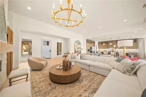 Living - 18472 Boulder Blf, Silverado, CA 92676 photo 3 of 3