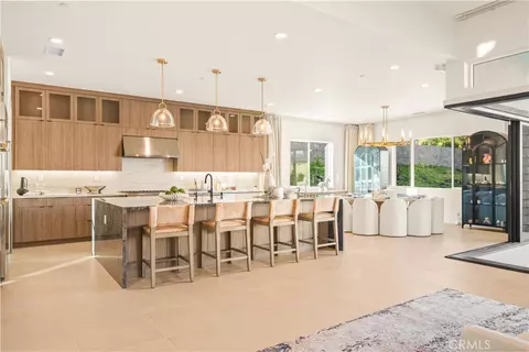 Kitchen - 18472 Boulder Blf, Silverado, CA 92676 photo 1 of 4