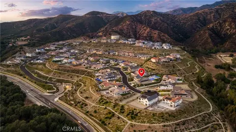 View/Area - 18472 Boulder Blf, Silverado, CA 92676 photo 4 of 5