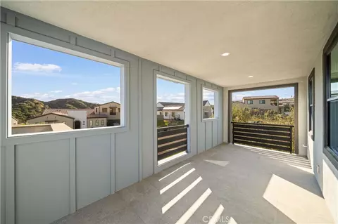 Exterior - 18472 Boulder Blf, Silverado, CA 92676 photo 12 of 23