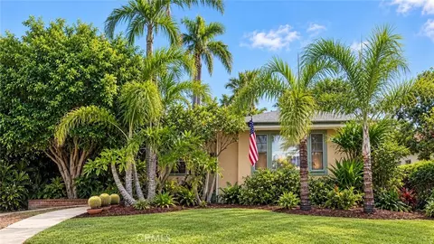 2536 Montclair, San Diego, CA 92104