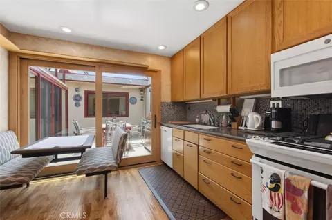 Kitchen - 63 Seton, Irvine, CA 92612 photo 3 of 5