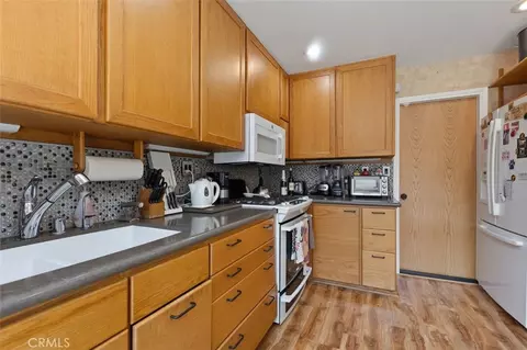 Kitchen - 63 Seton, Irvine, CA 92612 photo 5 of 5