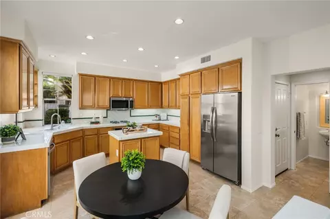Kitchen - 37 Del Cambrea, Irvine, CA 92606 photo 5 of 6