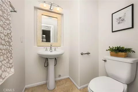 Bath - 37 Del Cambrea, Irvine, CA 92606 photo 1 of 4