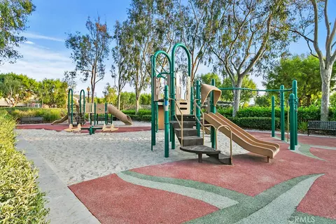 View/Area - 31 Dinuba, Irvine, CA 92602 photo 2 of 3