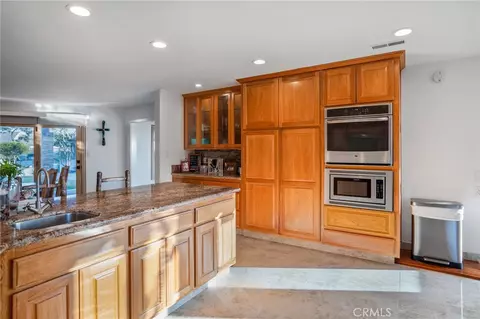 Kitchen - 183 Monarch Bay, Dana Point, CA 92629 photo 2 of 2