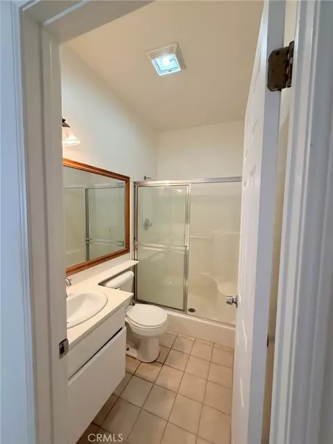 Bath - 36547 Caleandra St, Palmdale, CA 93552 photo 4 of 4