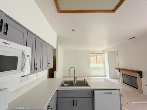 Kitchen - 36547 Caleandra St, Palmdale, CA 93552 photo 1 of 4