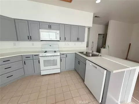 Kitchen - 36547 Caleandra St, Palmdale, CA 93552 photo 4 of 4