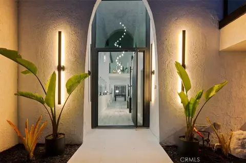 Entry Way - 6190 Shaker, Riverside, CA 92506 photo 1 of 5
