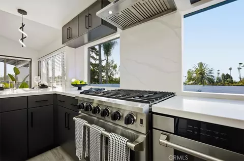 Kitchen - 6190 Shaker, Riverside, CA 92506 photo 3 of 5