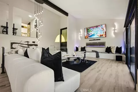 Living - 6190 Shaker, Riverside, CA 92506 photo 1 of 5