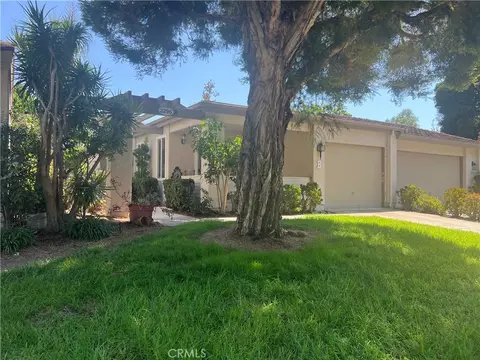 3296 San Amadeo #B, Laguna Woods, CA 92637