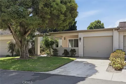 3296 San Amadeo #B, Laguna Woods, CA 92637