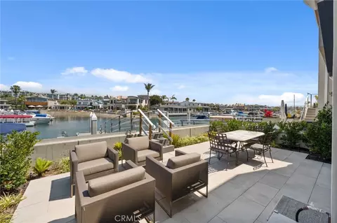 4014 Channel Pl, Newport Beach, CA 92663