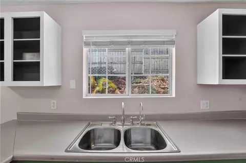 Kitchen - 2349 Seasons, Oceanside, CA 92056 photo 5 of 5