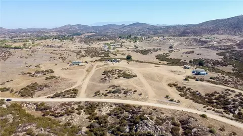 48 Voyager, Temecula, CA 92592 photo 3