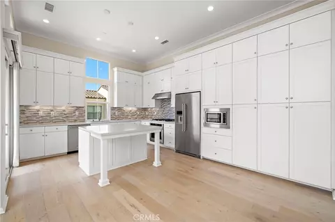 Kitchen - 110 Mighty Oak, Irvine, CA 92602 photo 1 of 3