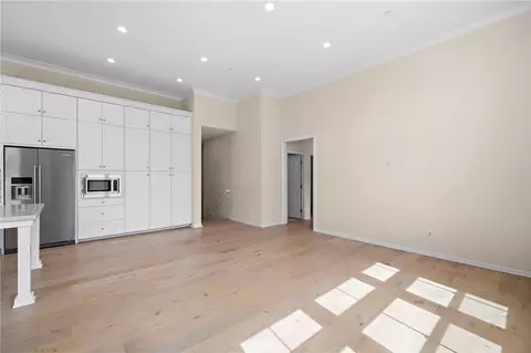 Living - 110 Mighty Oak, Irvine, CA 92602 photo 3 of 4
