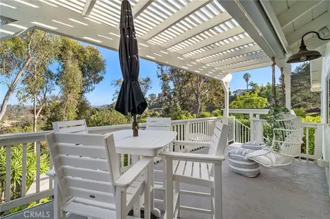 Exterior - 8239 Sugarman Dr, La Jolla, CA 92037 photo 5 of 13