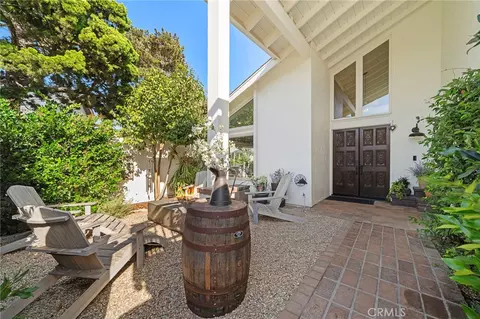Exterior - 8239 Sugarman Dr, La Jolla, CA 92037 photo 2 of 13