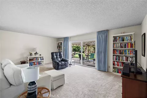 Living - 15022 Hunter Ln, Westminster, CA 92683 photo 1 of 3