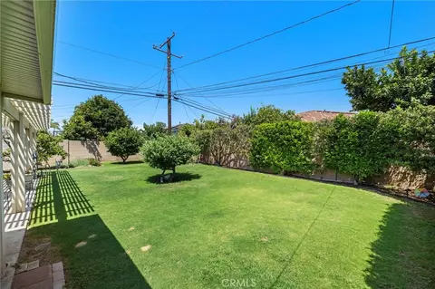 Exterior - 15022 Hunter Ln, Westminster, CA 92683 photo 3 of 8