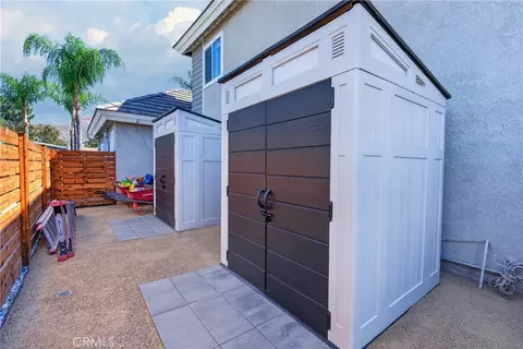 Exterior - 28737 Live Oak Rd, Highland, CA 92346 photo 12 of 19