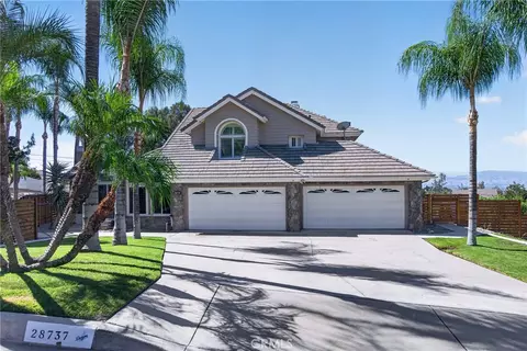 28737 Live Oak, Highland, CA 92346