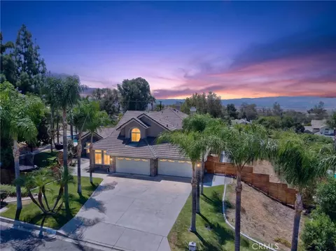 View/Area - 28737 Live Oak Rd, Highland, CA 92346 photo 1 of 3