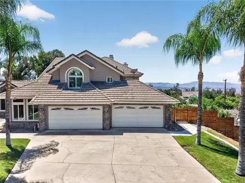 Exterior - 28737 Live Oak Rd, Highland, CA 92346 photo 18 of 19