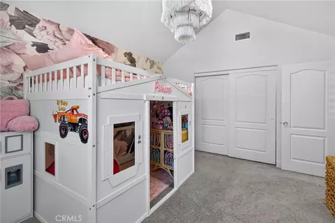 Bedroom - 28737 Live Oak Rd, Highland, CA 92346 photo 4 of 5