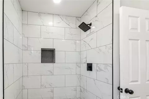 Bath - 4874 Park, Riverside, CA 92507 photo 1 of 2