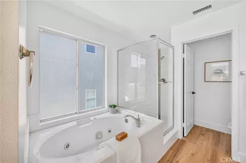 Bath - 8856 E Crestview Ln, Anaheim, CA 92808 photo 7 of 8
