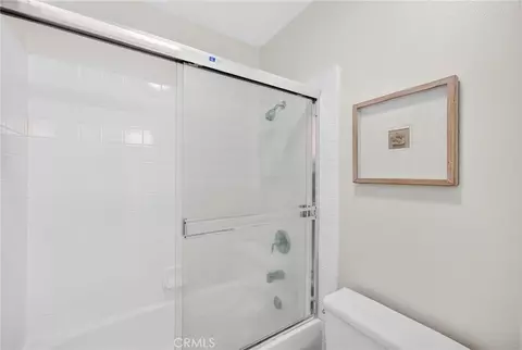 Bath - 8856 E Crestview Ln, Anaheim, CA 92808 photo 4 of 8