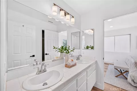 Bath - 8856 E Crestview Ln, Anaheim, CA 92808 photo 2 of 8