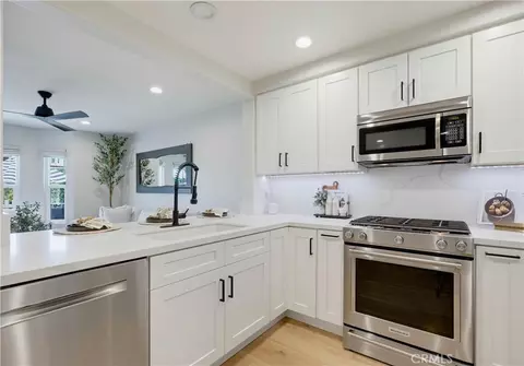 Kitchen - 3 Three Vines Ct, Ladera Ranch, CA 92694 photo 5 of 5