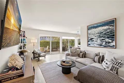21703 Ocean Vis #101-A, Laguna Beach, CA 92651