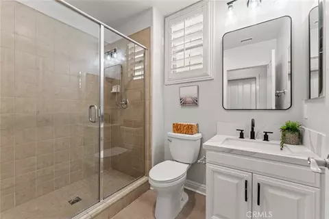 Bath - 113 Sanctuary, Irvine, CA 92620 photo 2 of 3