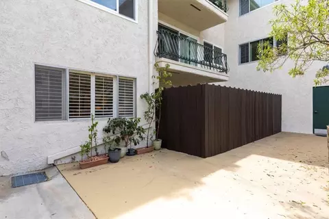 Exterior - 420 S Madison Apt 109 Ave, Pasadena, CA 91101 photo 4 of 9