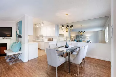 Dining - 420 S Madison Apt 109 Ave, Pasadena, CA 91101 photo 1 of 3