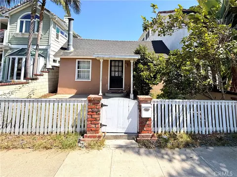 510 10th St, Huntington Beach, CA 92648