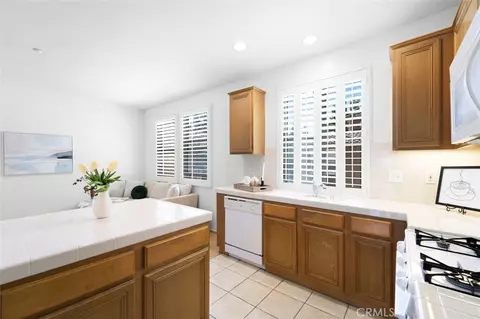 Kitchen - 1002 Timberwood, Irvine, CA 92620 photo 2 of 4