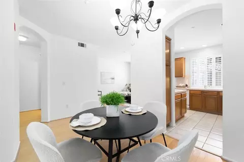 Dining - 1002 Timberwood, Irvine, CA 92620 photo 4 of 4