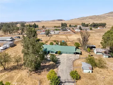 View/Area - 6388 E Appaloosa, Clovis, CA 93619 photo 2 of 11