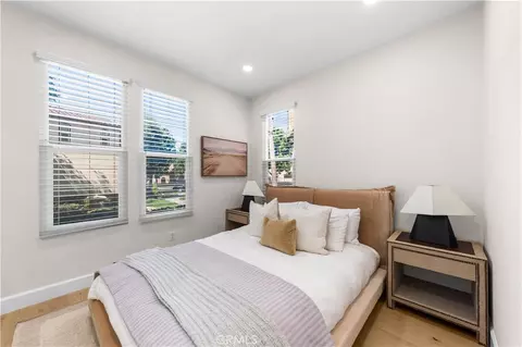 Bedroom - 14 Tall Oak, Irvine, CA 92603 photo 1 of 2