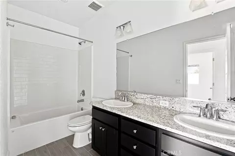 Entry Way - 2048 N Mitchell St, Hanford, CA 93230 photo 3 of 3